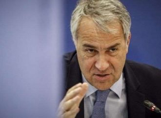 Βορίδης: Επί Καραμανλή τα Σκόπια δεν μπήκανε στο ΝΑΤΟ, ούτε δόθηκε όνομα και εθνότητα