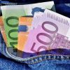 Με γεμάτες τσέπες κλείνει ο μήνας – Ποιοι και πόσα θα πάρουν