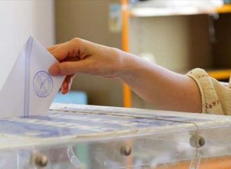 WSJ: Οι Έλληνες ψηφοφόροι επιστρέφουν στο κατεστημένο