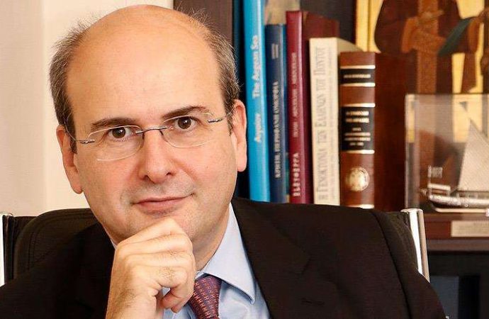 Χατζηδάκης: Διακοπή ρεύματος σε 30.000 κακοπληρωτές της ΔΕΗ