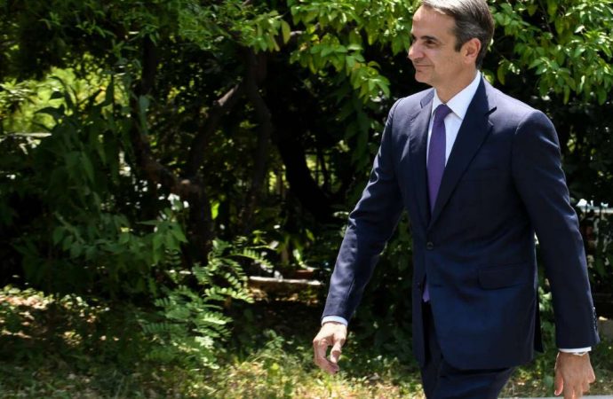 «Μίνι» κυβέρνηση το γραφείο πρωθυπουργού – Ποιες αρμοδιότητες κράτησε ο Κυριάκος Μητσοτάκης