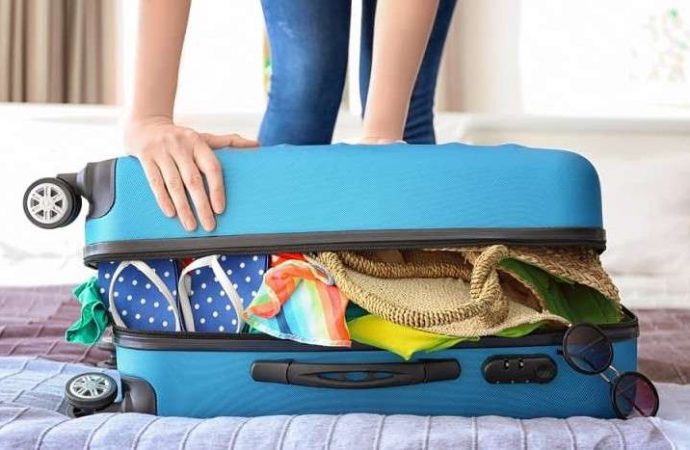 7 εύκολα tips για να οργανώσεις τη βαλίτσα σου