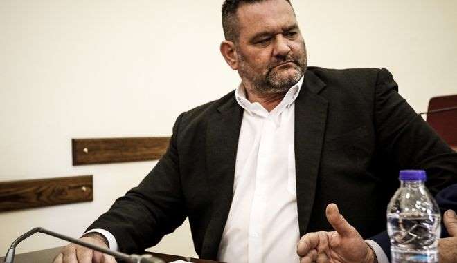 Υπό διάλυση η Χρυσή Αυγή: Ανεξαρτητοποιείται ο ευρωβουλευτής Γιάννης Λαγός