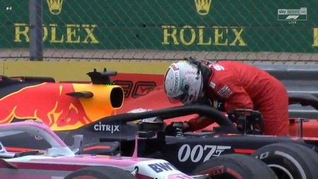 F1: Ο Φέτελ ζήτησε συγνώμη από τον Φερστάπεν