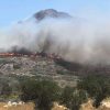 Παραμένουν ενεργές οι φωτιές σε Ελαφόνησο και Μαραθώνα
