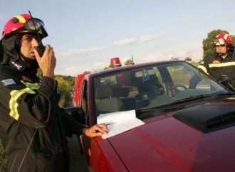 Πύργος: Συμπλοκή πυροσβεστών με φερόμενο εμπρηστή – Τους επιτέθηκε με μανία και προκάλεσε τροχαίο