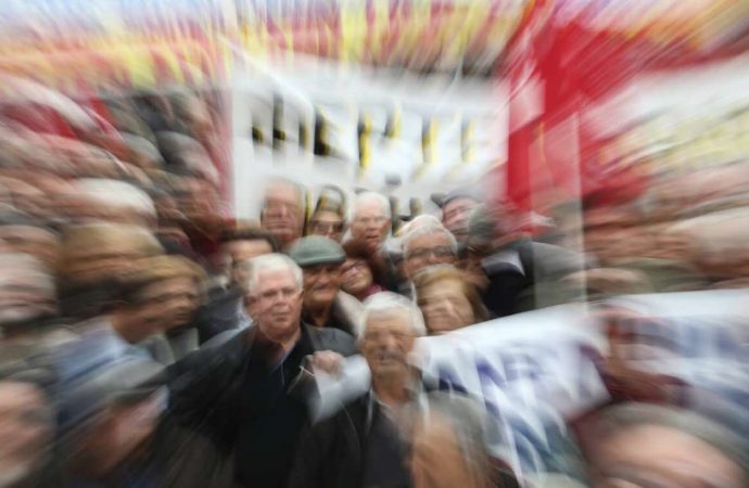 13η σύνταξη: Ανατροπή! Απόφαση – «βόμβα» Μητσοτάκη για τους συνταξιούχους