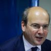 Εθελουσία έξοδος και κυνήγι κακοπληρωτών στο σχέδιο διάσωσης της ΔΕΗ