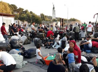 Προσφυγικό: Αναχωρούν από τη Μυτιλήνη 1.500 πρόσφυγες και μετανάστες