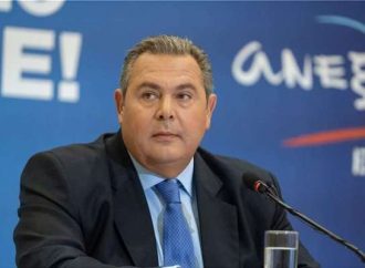 Στην εισαγγελία διαφθοράς ο Καμμένος ως μάρτυρας για τις καταγγελίες του με τις βίζες στο ΥΠΕΞ
