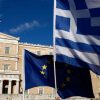 Economist: Η Ελλάδα πρέπει να λάβει μια μεγάλη ελάφρυνση χρέους