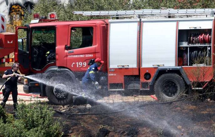 Φωτιά Ανδρίτσαινα: Νεκρός άνδρας που συμμετείχε στην κατάσβεση