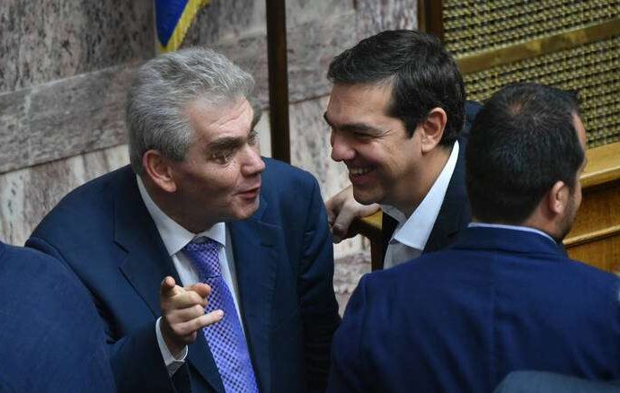 ΣΥΡΙΖΑ: Παραπέμψτε τον Τσίπρα – Μην κρύβεστε πίσω από τον Παπαγγελόπουλο