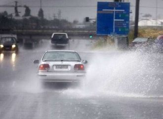 Καιρός: Καλοκαίρι τέλος – Βροχές, καταιγίδες και χαλάζι σήμερα