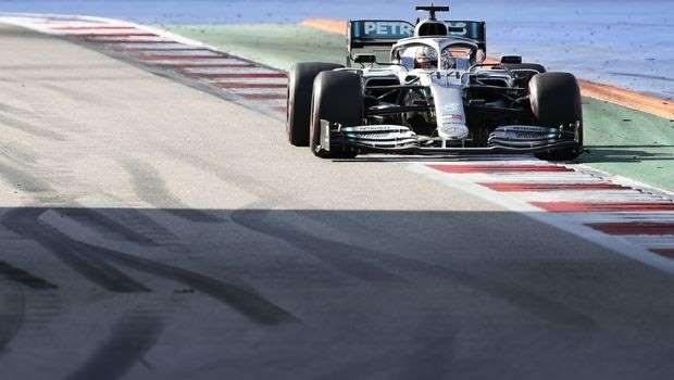 F1: Η Mercedes ισοφάρισε το ρεκόρ της Ferrari