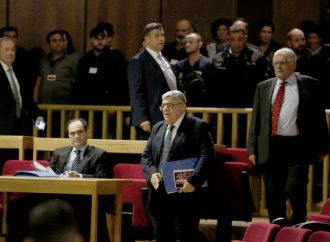 Απολογία Μιχαλολιάκου: «Πολιτική σκευωρία»