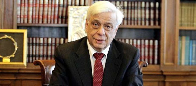 Μικρή περιπέτεια στον αέρα για τον Προκόπη Παυλόπουλο