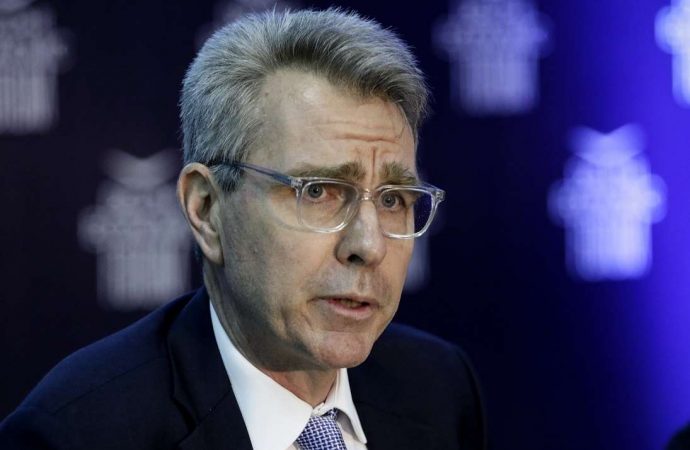 Πάιατ: Υπάρχουν αποδείξεις προσπάθειας ρωσικής ανάμειξης στις ελληνικές εκλογές.