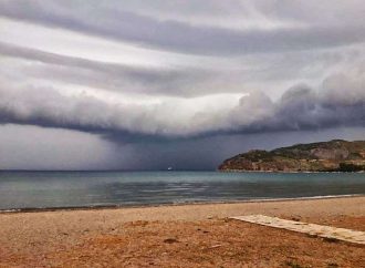Καιρός: Πού θα σημειωθούν ισχυρές βροχές και καταιγίδες σήμερα