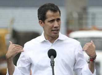 Χάος στη Βενεζουέλα: Νεκροί και εκατοντάδες τραυματίες – Έκκληση Γκουαϊδό και συνάντηση με Πενς