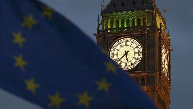 Eπιβάρυνση 224 εκατ. για την Ελλάδα φέρνει ένα Brexit χωρίς συμφωνία