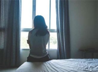 «Ροζ» κύκλωμα εξέδιδε νεαρές Ελληνίδες – Ανάμεσά τους και μια 17χρονη