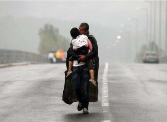16 φωτογραφίες άξιες για Πούλιτζερ. Ο Γιάννης Μπεχράκης και η ομάδα του γράφουν ιστορία