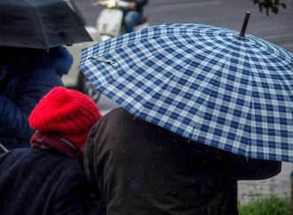 Καιρός: Έρχονται βροχές και καταιγίδες – Πού θα «χτυπήσει» η κακοκαιρία
