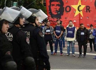 Η Αργεντινή εκπέμπει SOS: Πληθωρισμός, φτώχεια και ΔΝΤ γίνονται θανατηφόρο κοκτέιλ