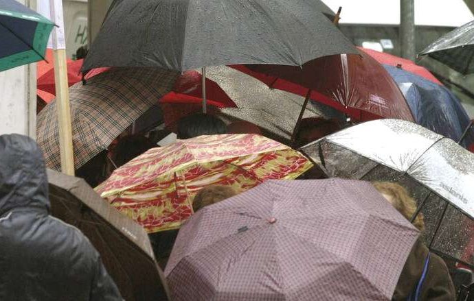Καιρός: Μετά την άνοιξη, χειμώνας ξανά! Έρχονται βροχές και χιόνια