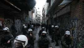 Εξάρχεια: Eπιχείρηση της ΕΛΑΣ σε υπό κατάληψη κτήρια