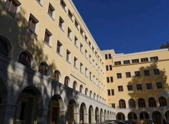 Εκκλησία της Ελλάδας: Τέλος οι κηδείες και τα μνημόσυνα