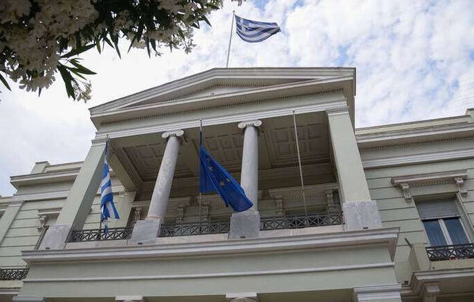 Απελάθηκε ο πρέσβης της Λιβύης μετά την εκπνοή του τελεσιγράφου Δένδια