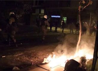 Επέτειος Γρηγορόπουλου: Κακουργηματική δίωξη στους 12 συλληφθέντες για τα επεισόδια στα Εξάρχεια