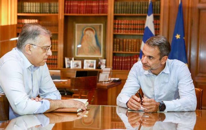 Τι πραγματικά συμβαίνει με το σενάριο των διπλών πρόωρων εκλογών – Ποιον και γιατί συμφέρει