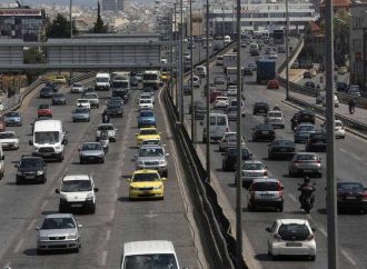 Κίνηση στους δρόμους: «Κόλαση» ο Κηφισός – Ποιους δρόμους να αποφύγετε