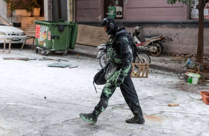 Κουκάκι: Είχαν «πολεμική οχύρωση» – Ο καταπέλτης και οι «οδηγίες άμυνας»