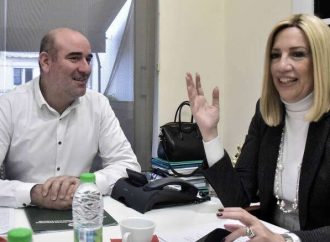 Γεννηματά: Στον «αέρα» 400.000 εργαζόμενοι με ευθύνη της κυβέρνησης