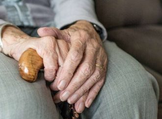 Έξτρα φόρος σε χιλιάδες συνταξιούχους για αδήλωτα αναδρομικά