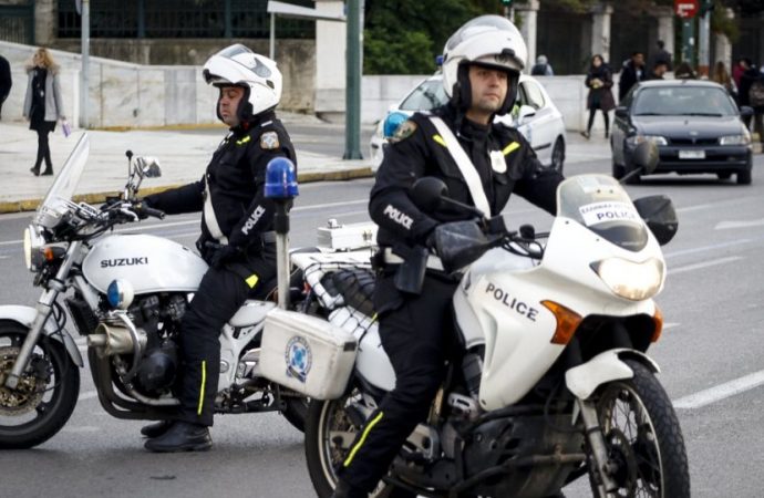 Ληστεία στα ΕΛΤΑ Ζωγράφου: Δύο δράστες άρπαξαν άγνωστο ποσό