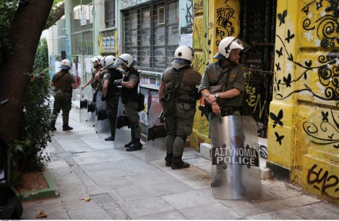 Νέες επιχειρήσεις της ΕΛ.ΑΣ. σε κατειλημμένα κτήρια