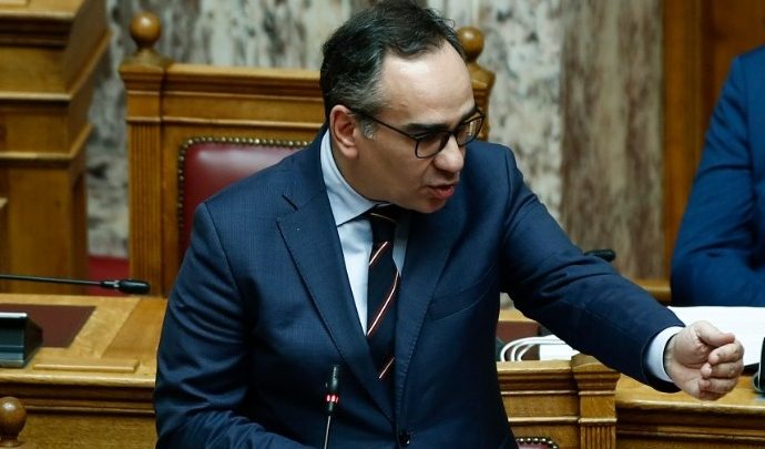 Β. Κοντοζαμάνης: Η Ελλάδα έχει εξασφαλίσει επάρκεια εμβολίων και δεν χρειάζεται να προσφύγει στο ρωσικό και το κινεζικό εμβόλιο