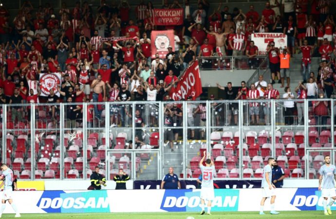 Πλζεν-Ολυμπιακός: Εντυπωσιακός ο κόσμος του