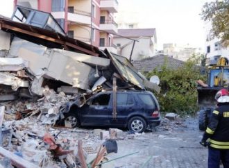 Ξεχωριστά οικογενειακά πορτρέτα από υπαίθριους ζωγράφους στο Στ. Νιάρχος