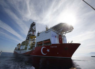 Cumhuriyet: Αποσύρονται προσωρινά τα γεωτρύπανα της Τουρκίας από την ανατολική Μεσόγειο