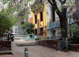 Ενοπλη πολιτοφυλακή στο άβατο των Εξαρχείων