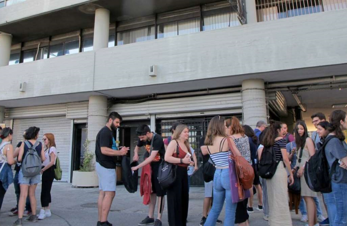 Μετεγγραφές: Χάος δημιουργείται στα κεντρικά ΑΕΙ από τις ρυθμίσεις Γαβρόγλου