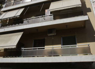 Έκρηξη σε πολυκατοικία στο Παλαιό Φάληρο