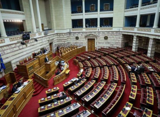 Κακός χαμός στη Βουλή για την υπόθεση με τον Νίκο Γεωργιάδη