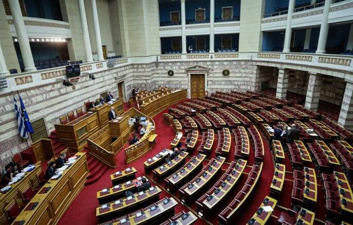 Κακός χαμός στη Βουλή για την υπόθεση με τον Νίκο Γεωργιάδη